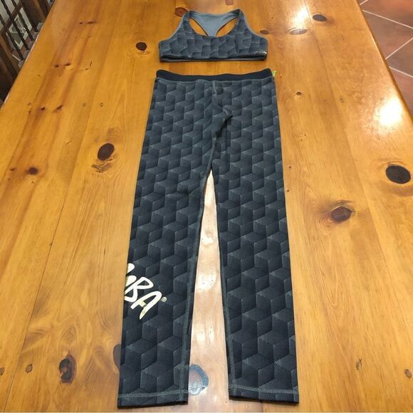 Zumba Set - Rare- Leggings and Matching Bra - Picture 6 of 15